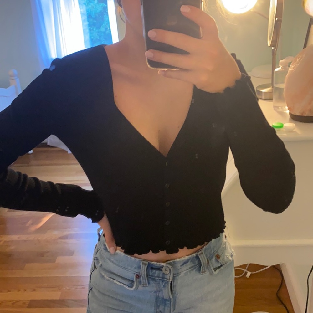 Wild Fable button up sweater top